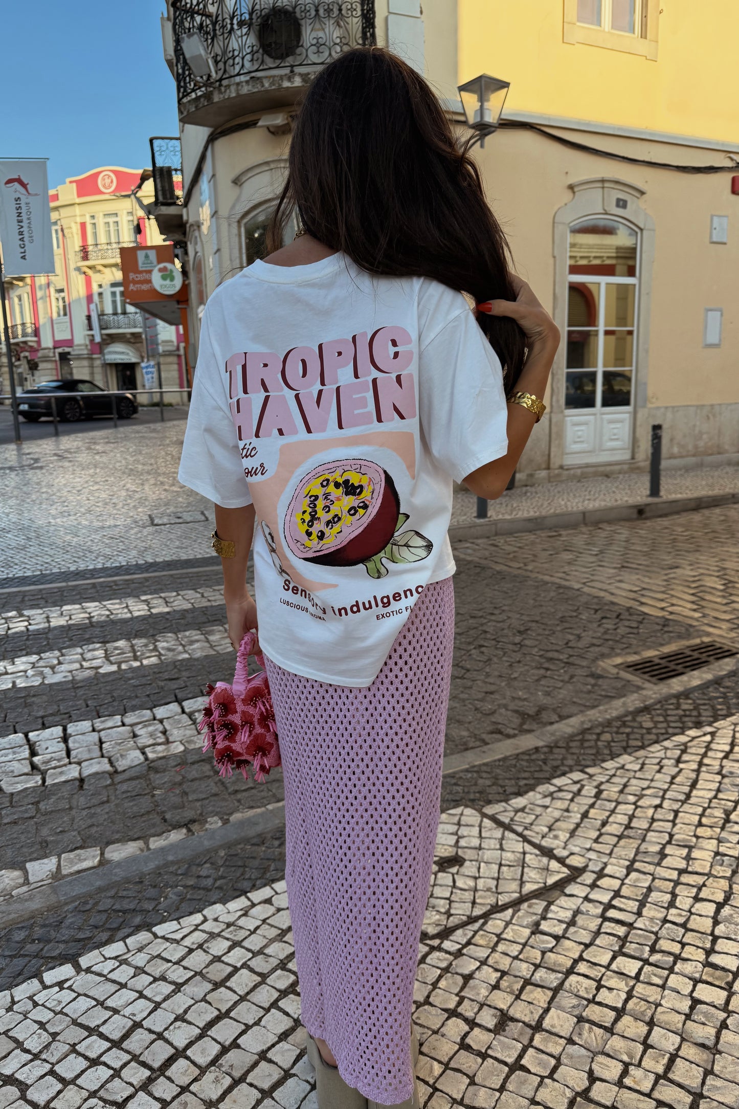 T-shirt "Tropic Haven"