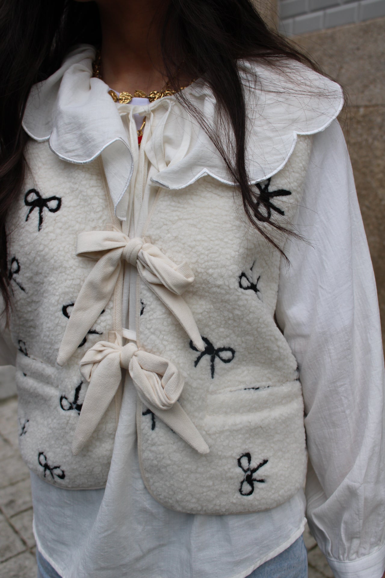 Vest with Bows