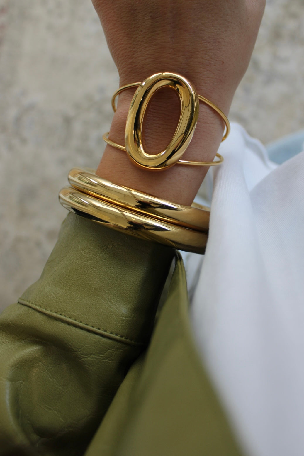 Oval Cut-Out Cuff