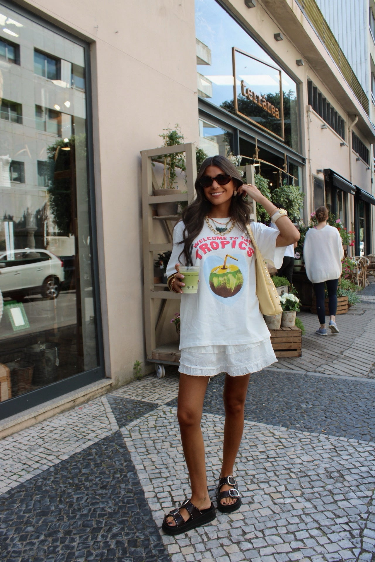 T-shirt "Welcome to the tropics"