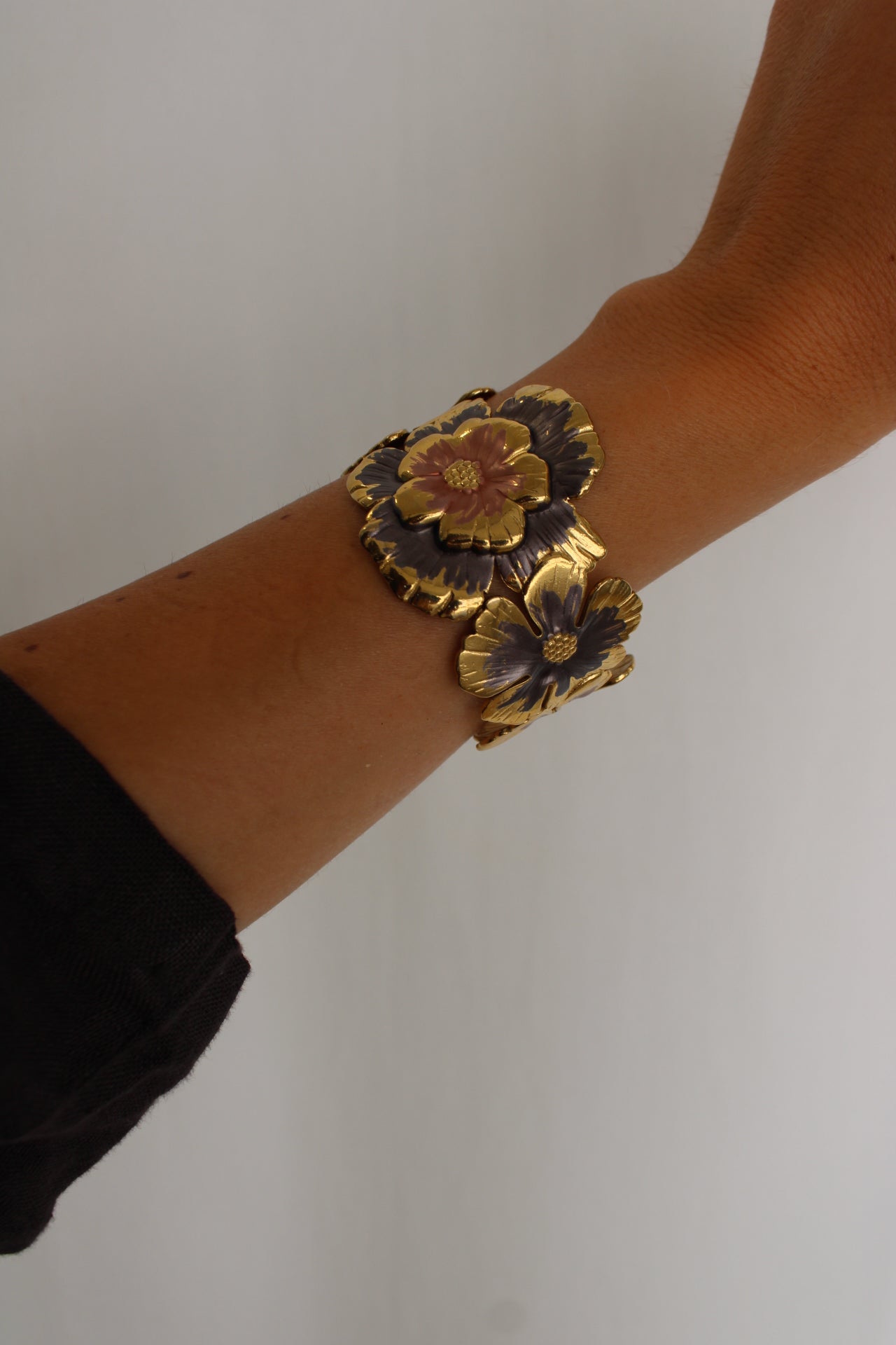 Natural Earth-Tone Bracelet