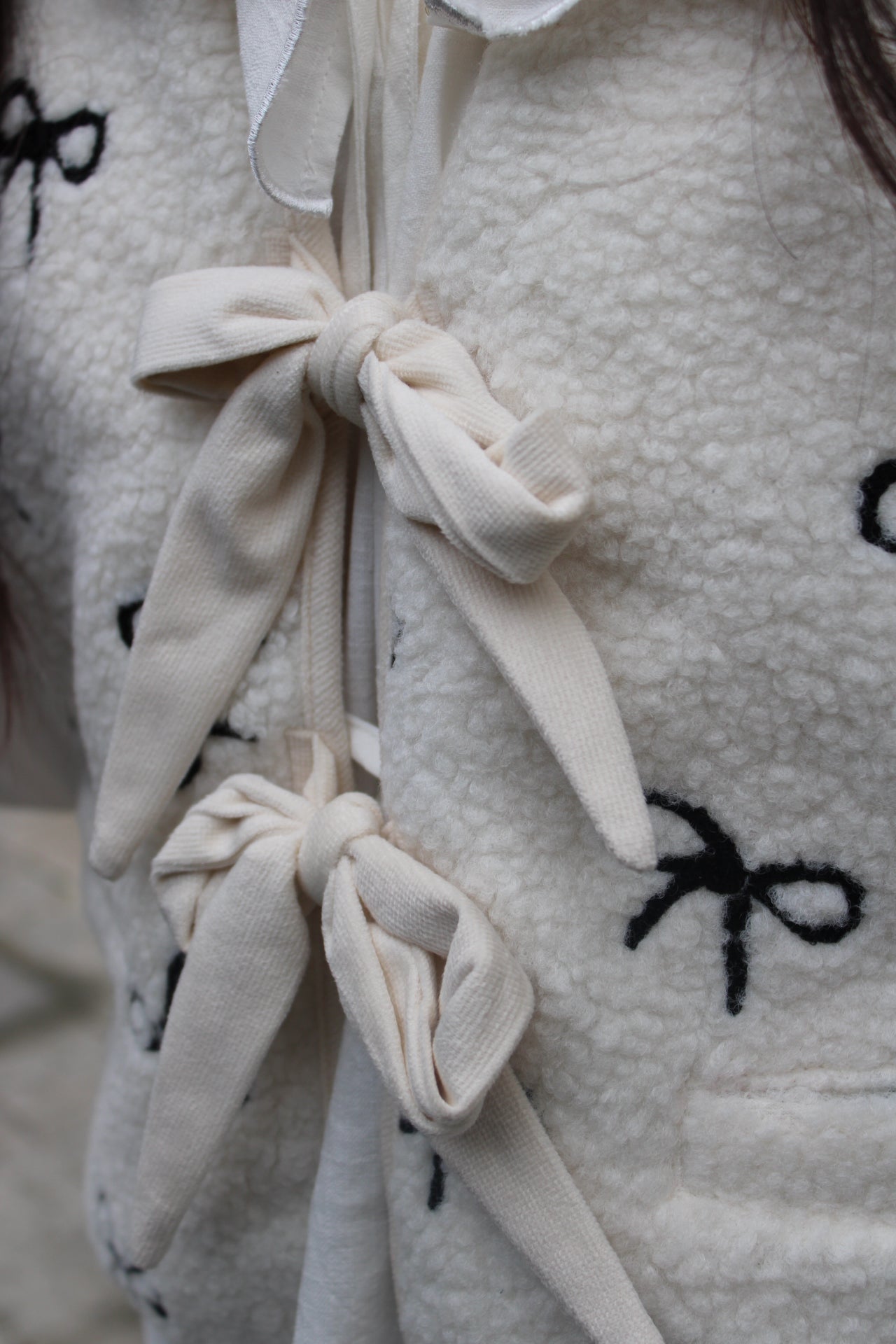 Vest with Bows