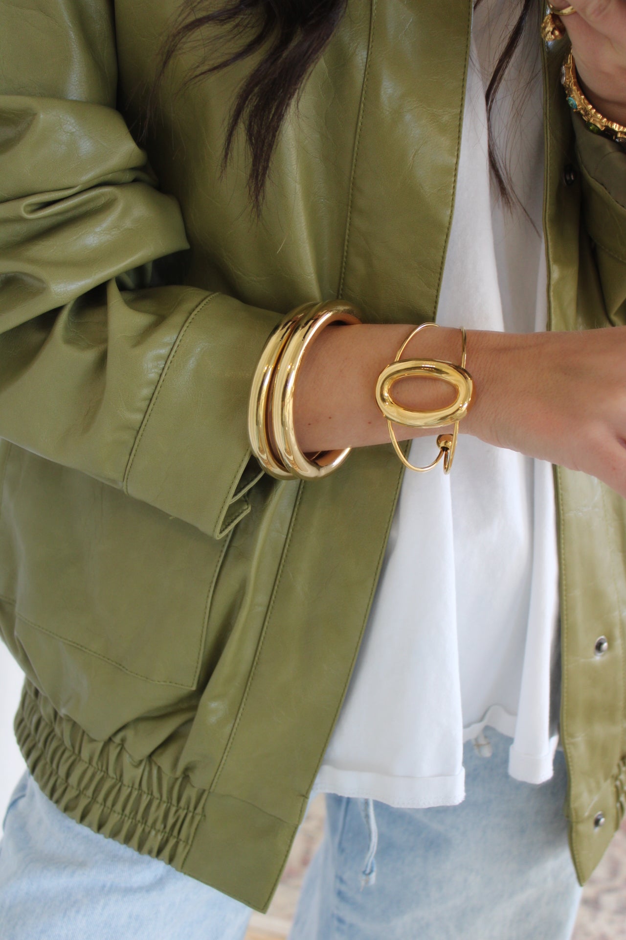 Oval Cut-Out Cuff