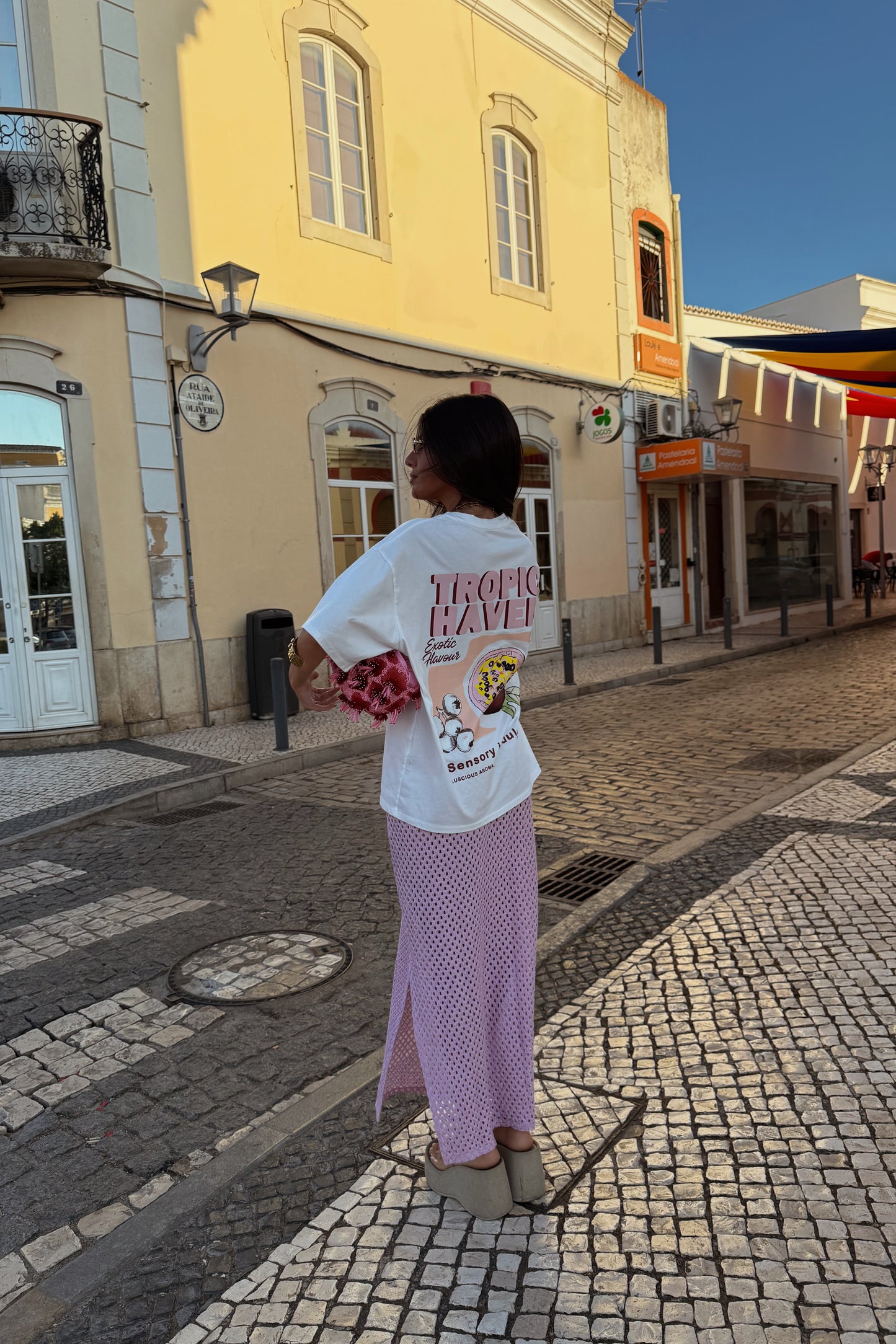 T-shirt "Tropic Haven"