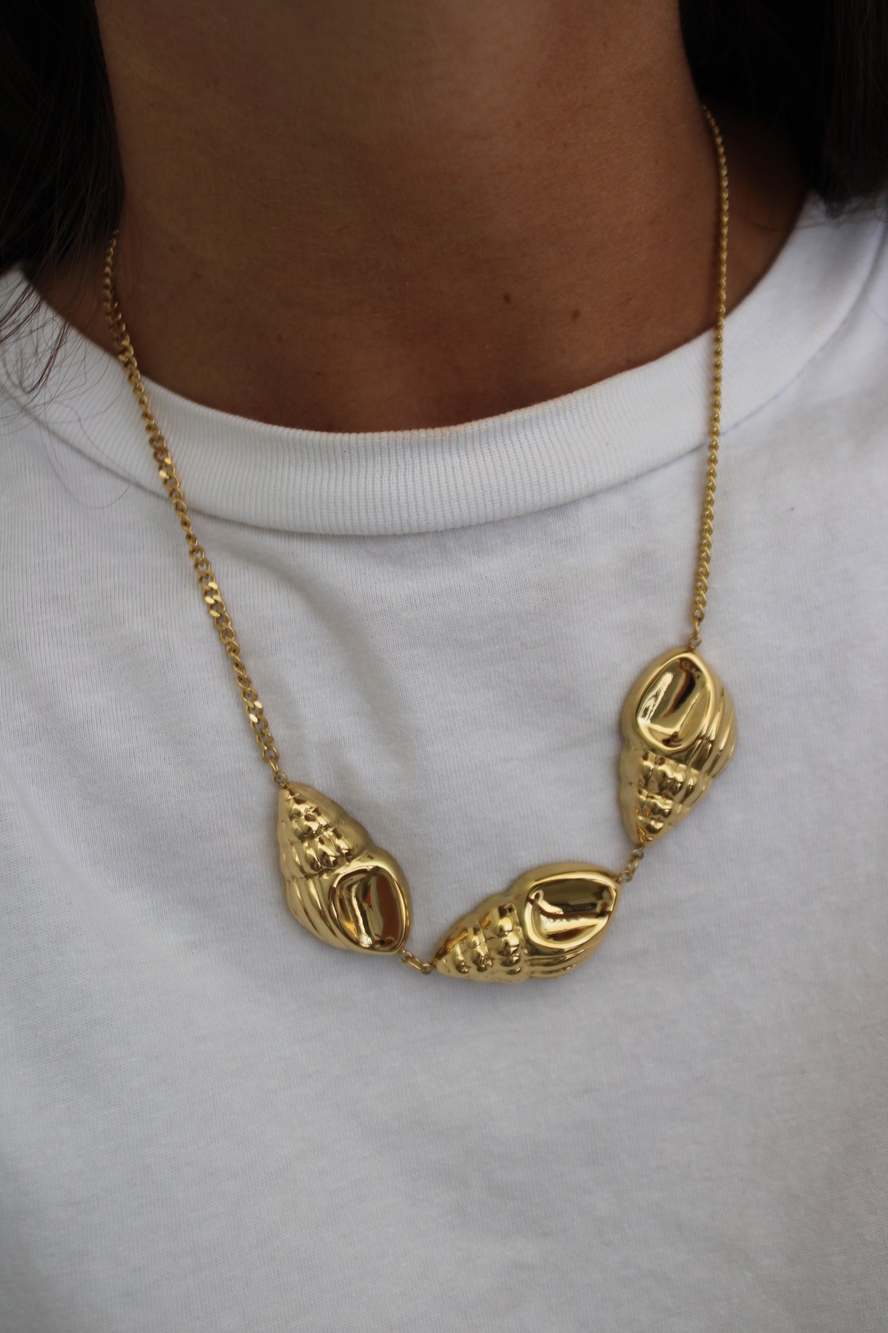 Boho Cowrie Shell Necklace – Beach-Inspired