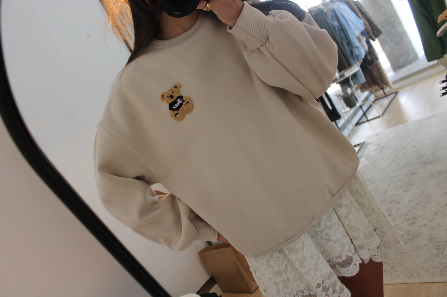 SWEATSHIRT BEGE  COM BORDADO