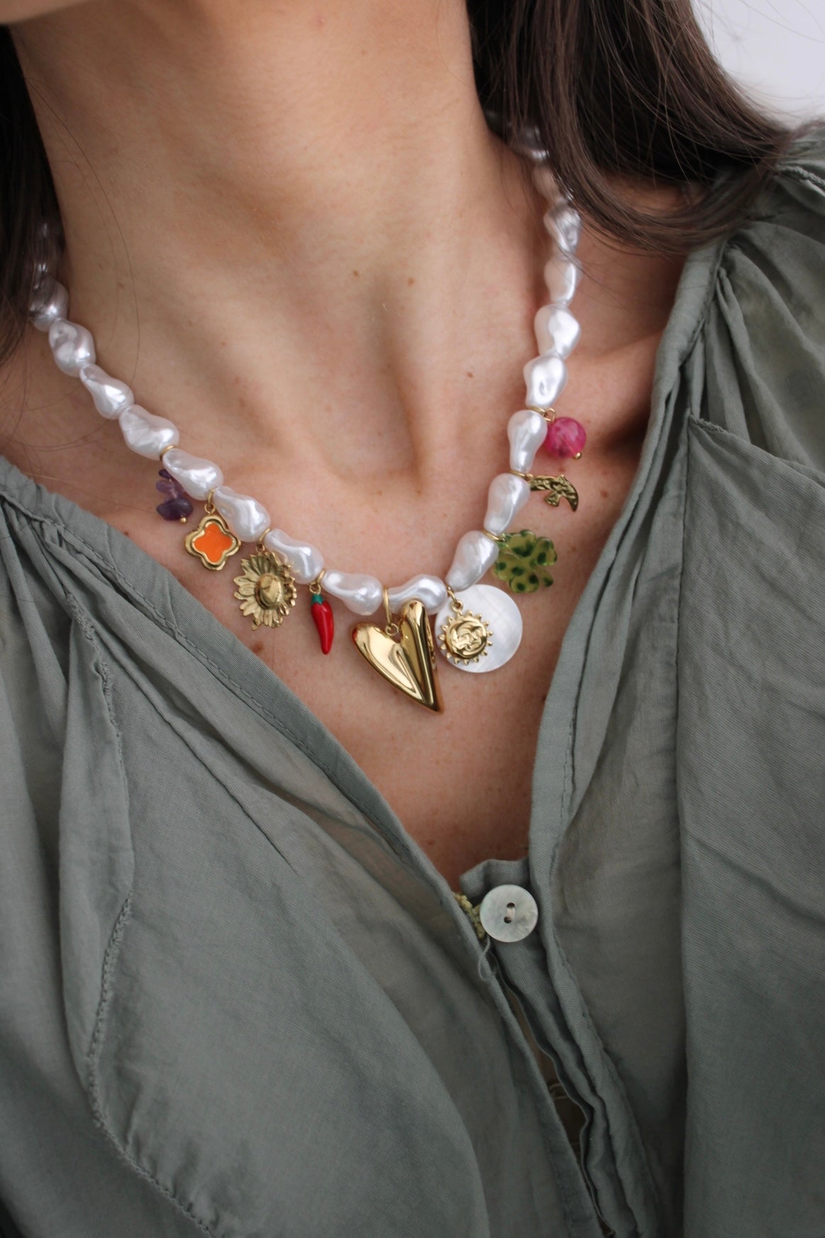 Pearl Necklace with Pendants