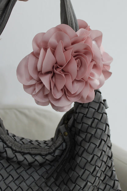 Flower Hair Clip in Pink