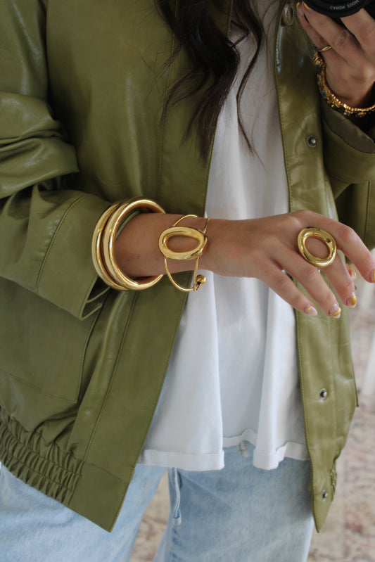 Oval Cut-Out Cuff