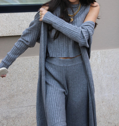 CONJUNTO MALHA CANELADA CINZA