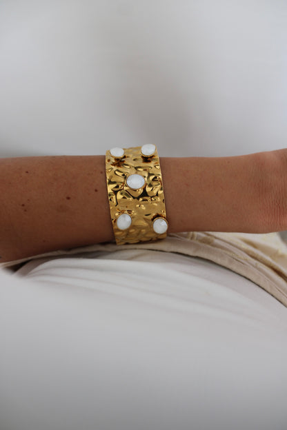 Hammered Adjustable Bracelet with White Stones