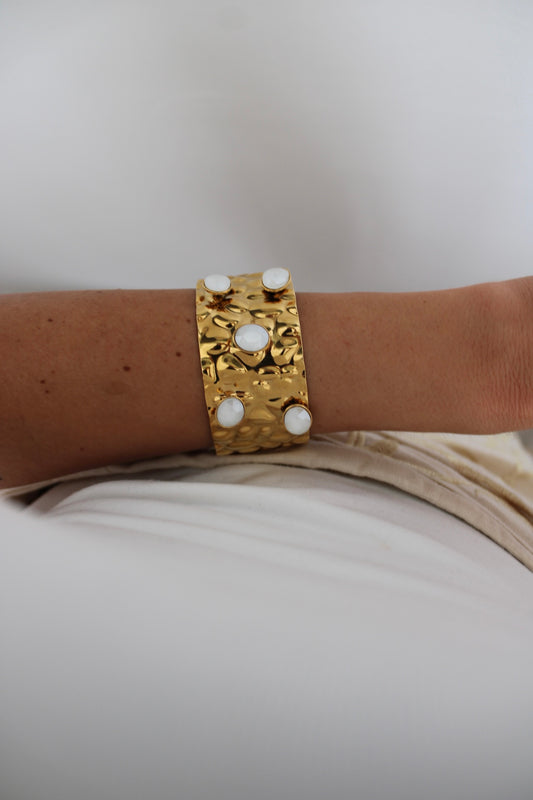 Hammered Adjustable Bracelet with White Stones