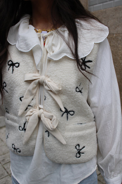 Vest with Bows