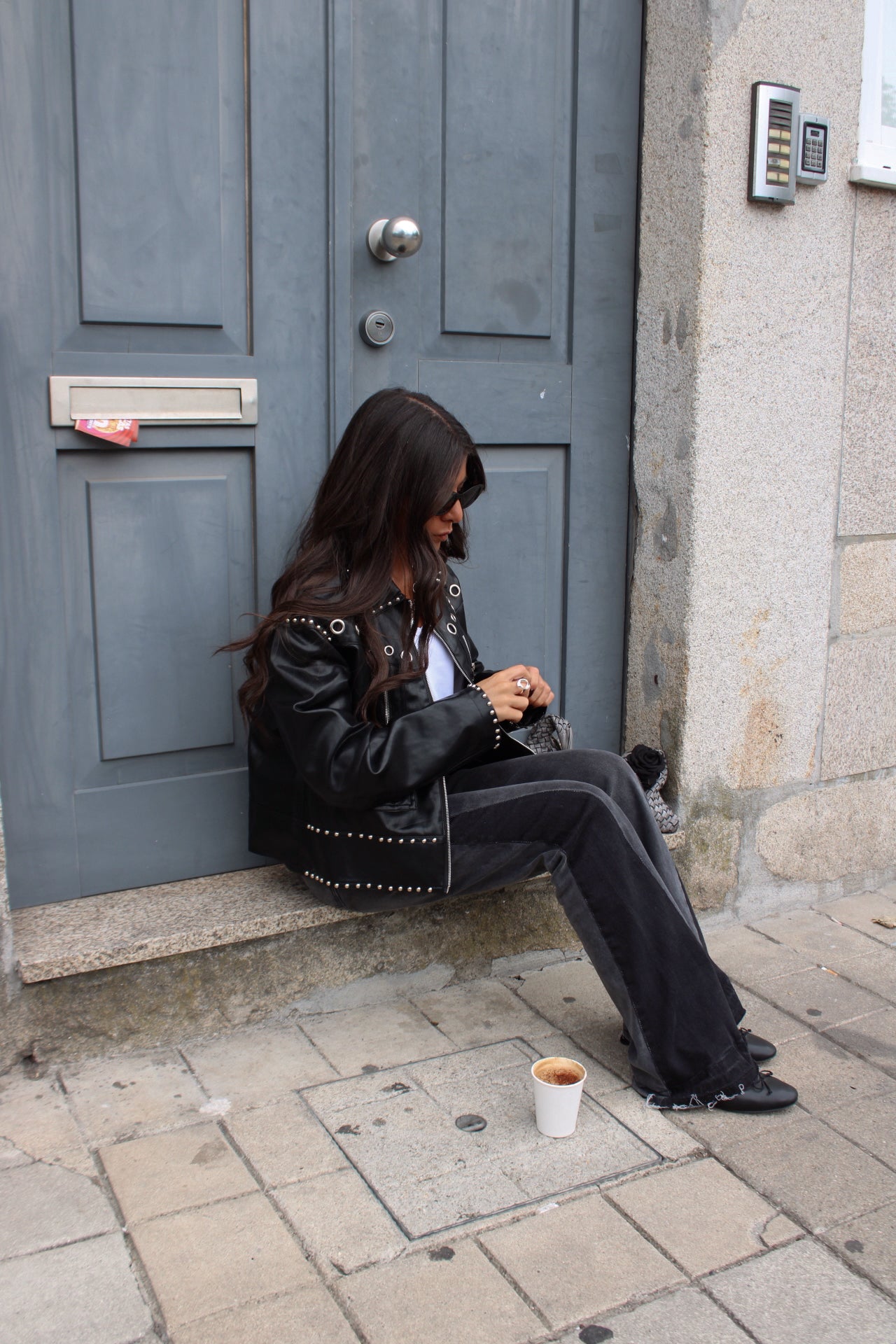 Dual Tone Black Washed Straight-Leg Jeans