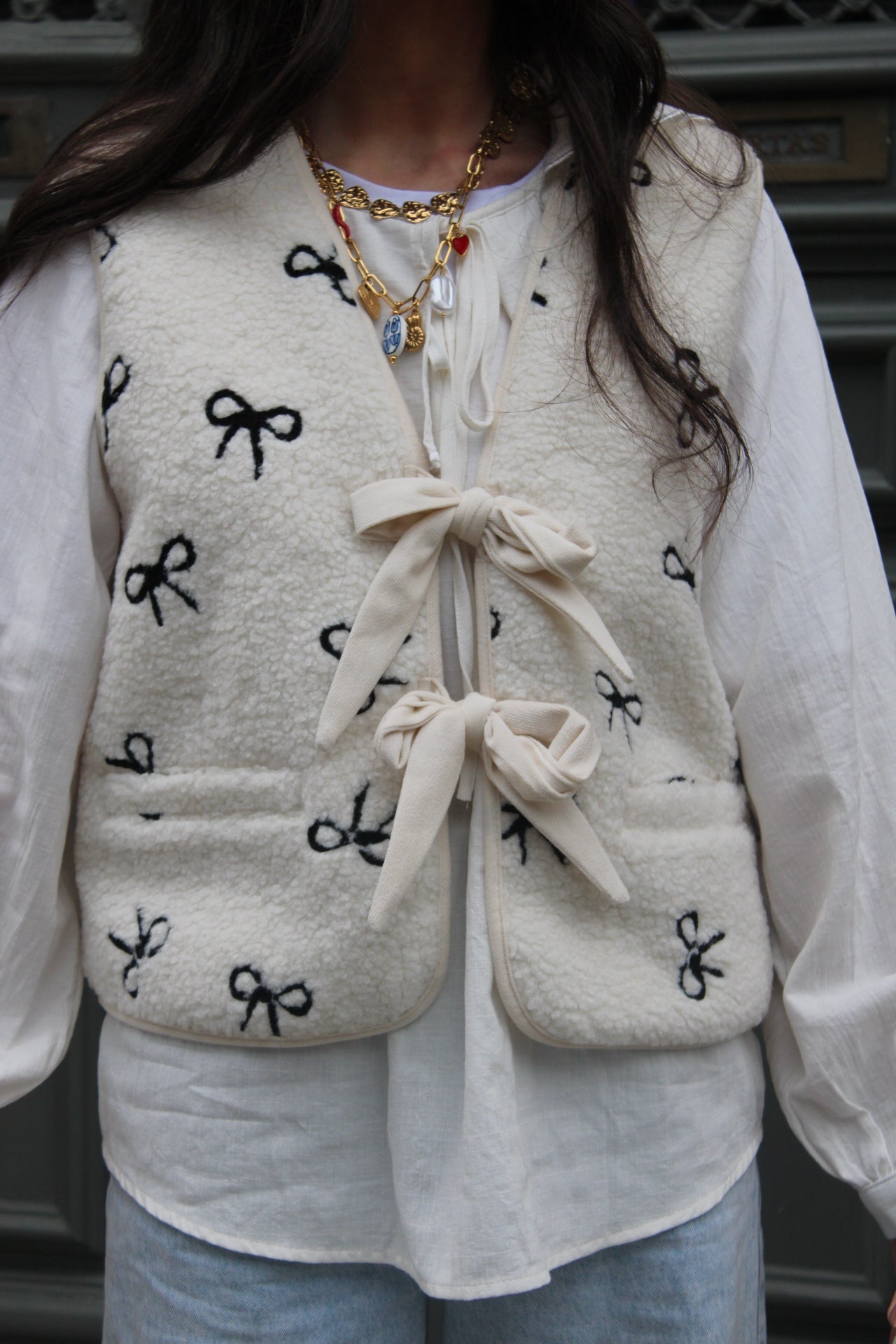 Vest with Bows