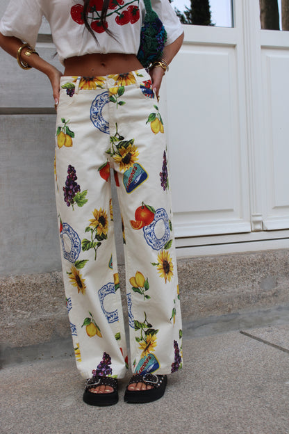 Wide-leg Jeans with Mediterranean-Inspired Prints