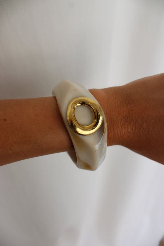 Off-White Bracelet with Gold Detail