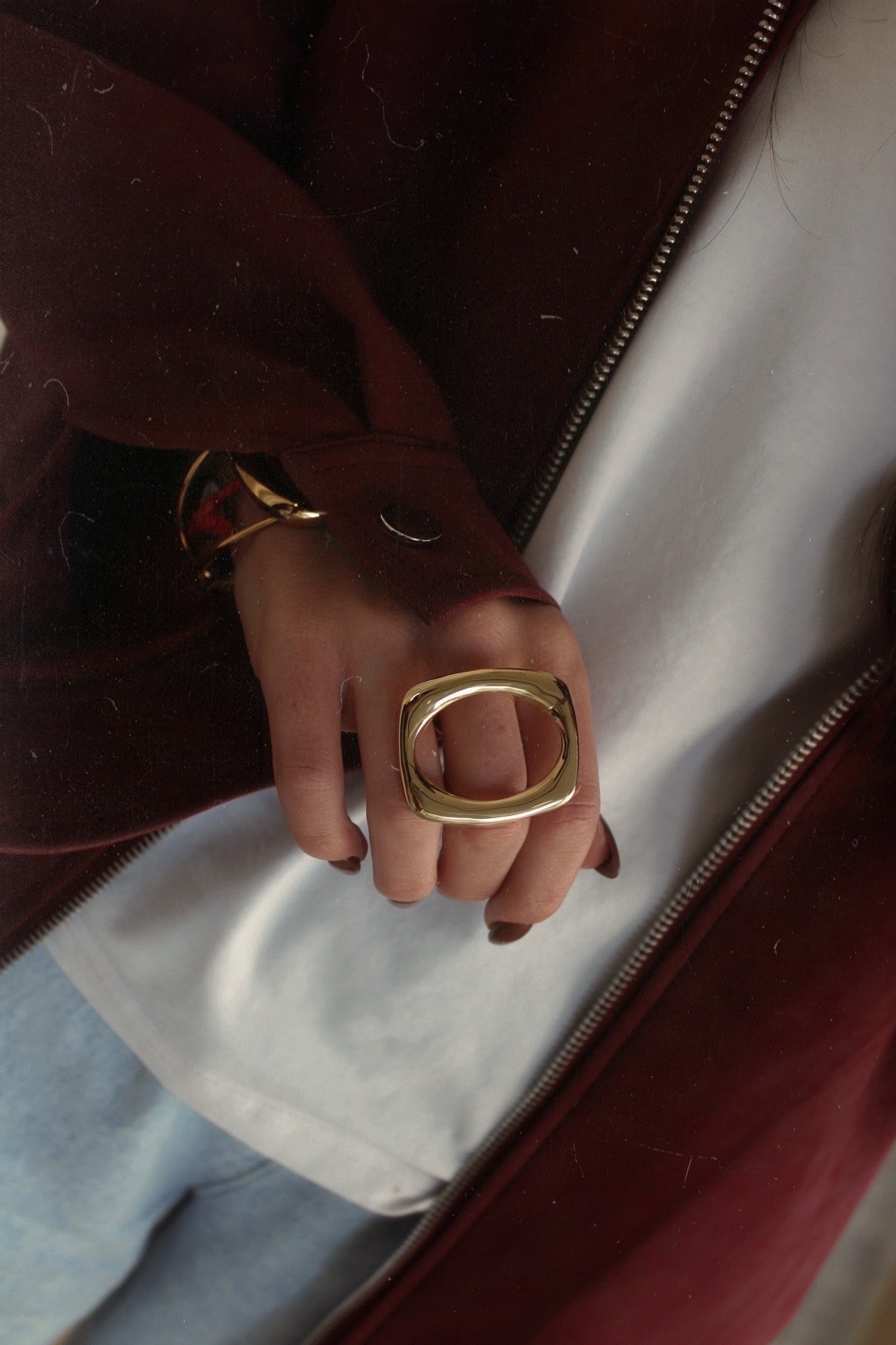Maxi Ring Cut Out