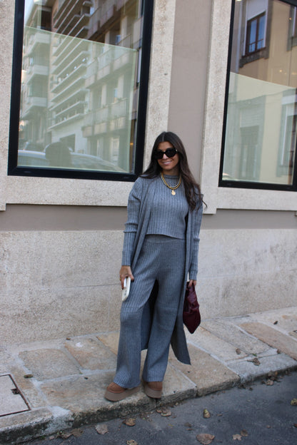 CONJUNTO MALHA CANELADA CINZA