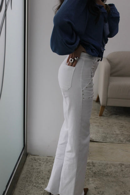Jeans with Front Pockets and Stud