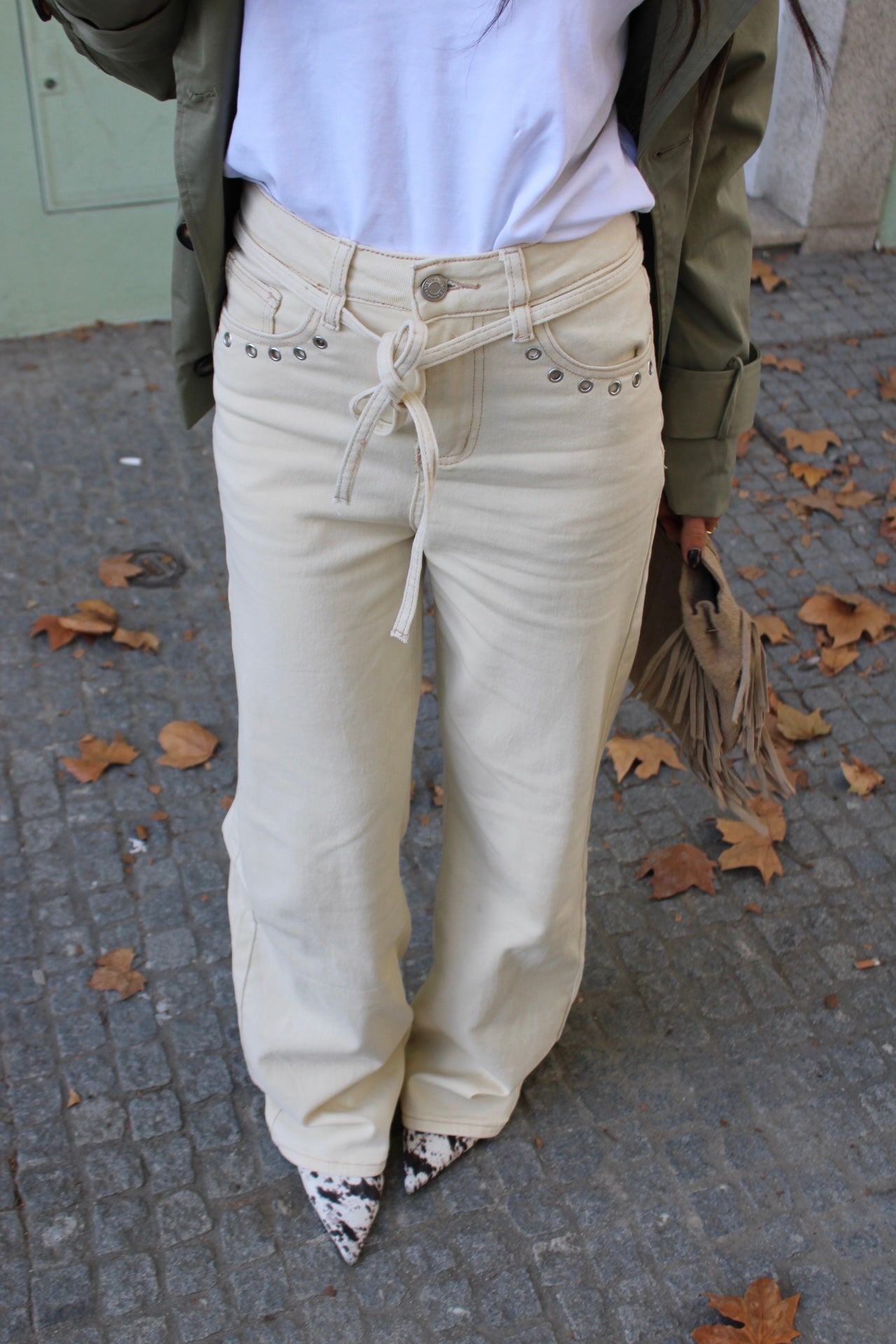 Cream Denim Pants with Eyelet Detail