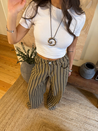 Wide-Leg Stripes Pants