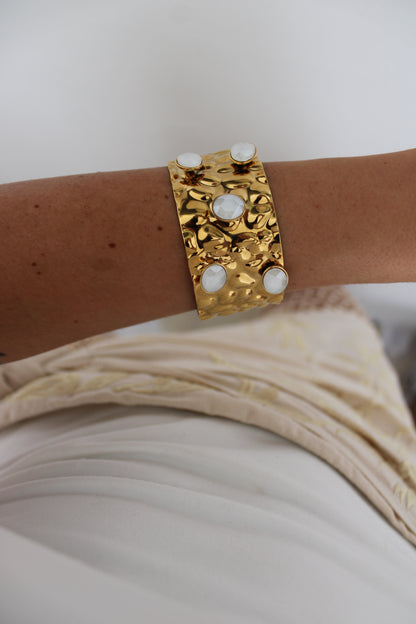 Hammered Adjustable Bracelet with White Stones